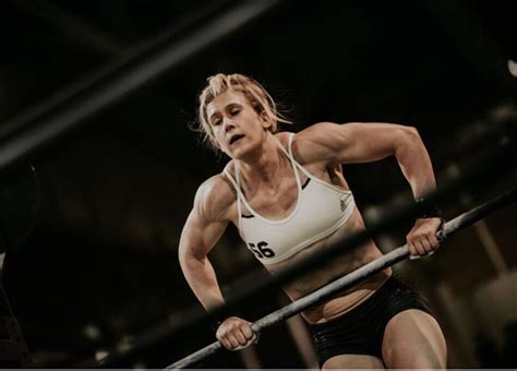 pin by barbend on crossfit athletes crossfit women
