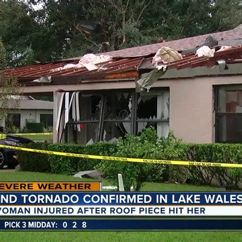 mobile homes damaged  florida tornado