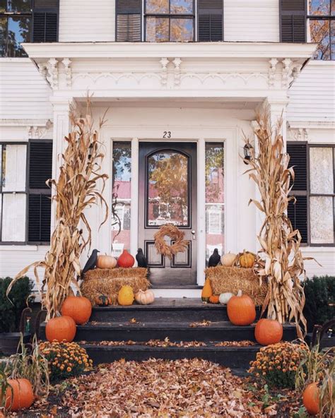 amazing fall front porch decor ideas