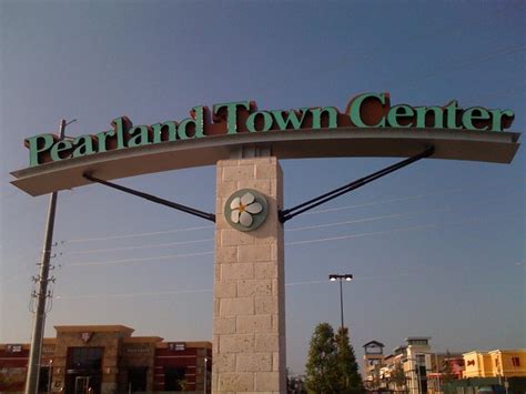 pearland town center pearlands  outdoor shopping cente flickr