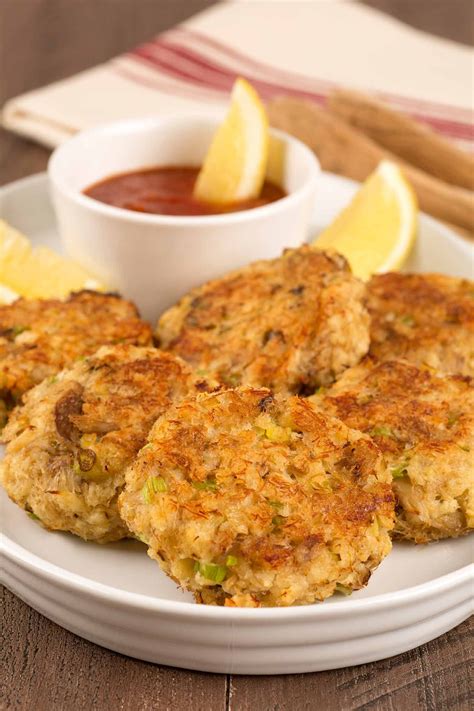 quick baked crab cakes recipe baked crab cakes baked crab crab