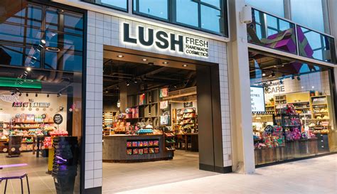 lush scents success   relocates  centremk retail leisure