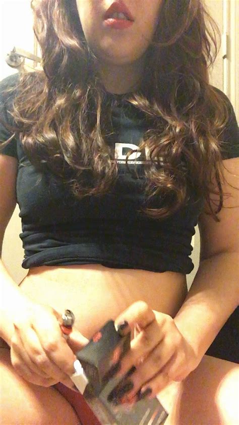 fetish princess chubby brunette smoking in crop top with