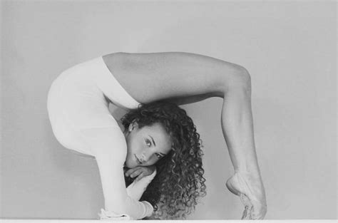 Pin By Joy Yoko Broman On Gymnastics Contortion Sofie Dossi
