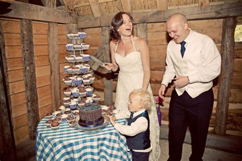 Ratsbury Barn Wedding A Colourful Rustic Bohemian Barn Wedding