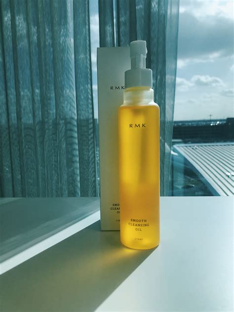 Best Cleansing Oil We Test Them All In Beauty On Trial Hqhair Blog
