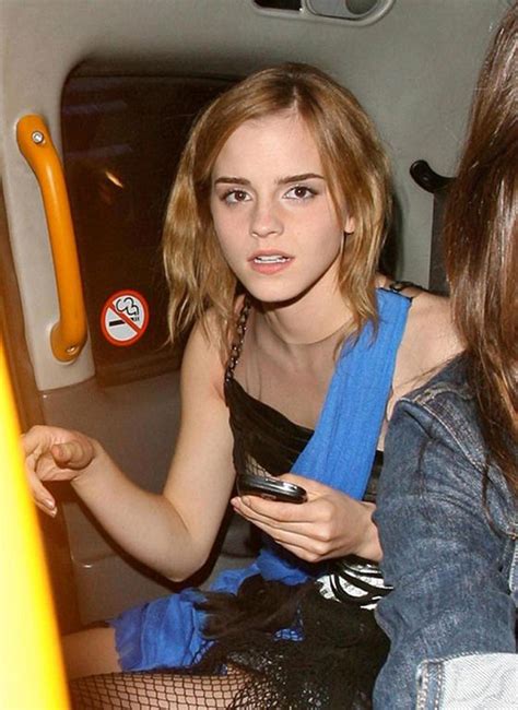 Emma Watson Pussy And Nip Slip Pics Oops Scandal Planet