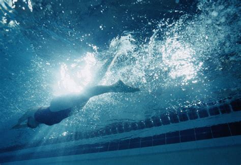 advice for nervous swimmers how to swim if you haven t in a while