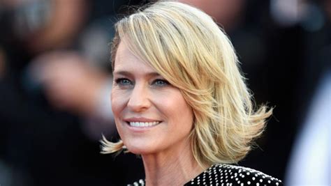 Robin Wright House Of Cards Hairstyle Hairstyle How To Make