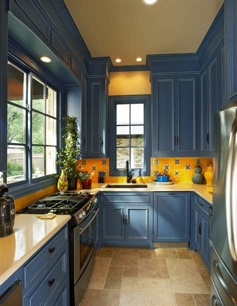 beautiful blue  yellow kitchen designs  inspire  kellyhogan
