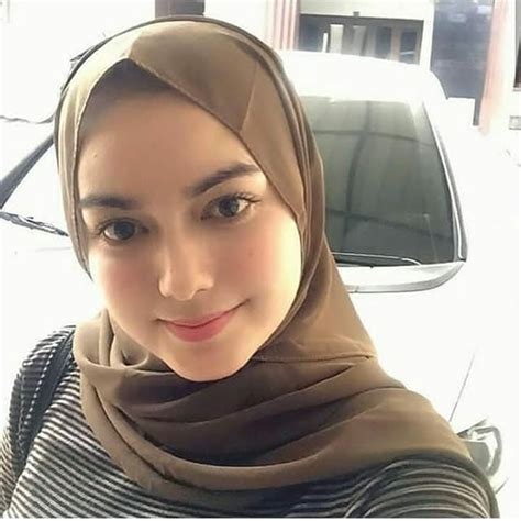 gadis berhijab cantik   smile hijab muslim beauty hijab