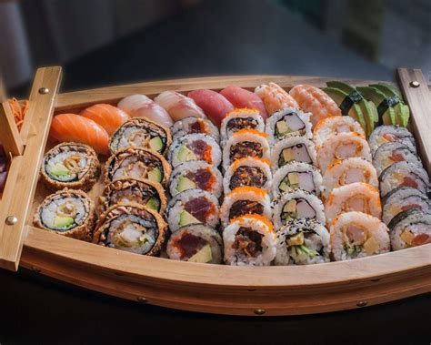 sashimi sushi whats  difference manettas