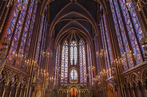 secrets  sainte chapelle  paris traveler   blog
