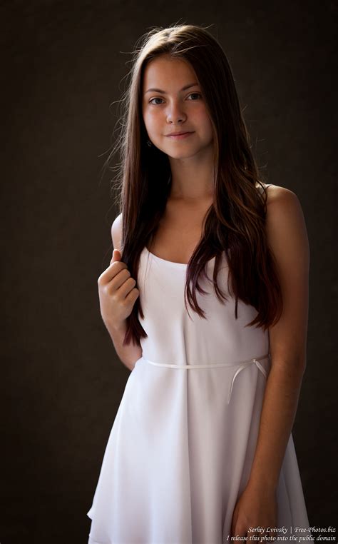 Photo Of A Brunette 15 Year Old Girl Photographed In July 2015 Picture 7