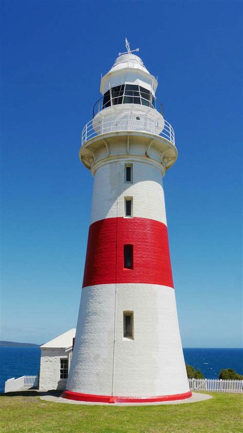 head lighthouse tasmania water pictures water pics lighthouse  sea  shining sea