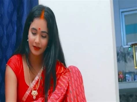 Bhojpuri Actress Trisha Kar Madhu Trolled For Sharing Chatth Puja