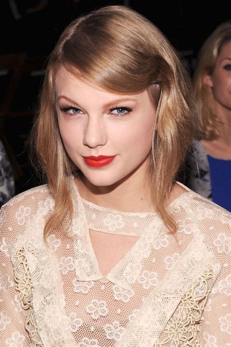 Taylor Swift Hairstyles Taylor Swift S Curly Straight Short Long Hair