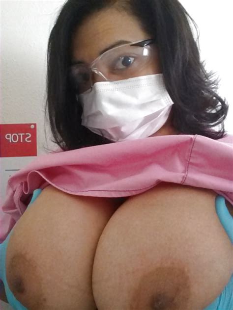 scrubs hotness naughty nurses and doctors 65 pics
