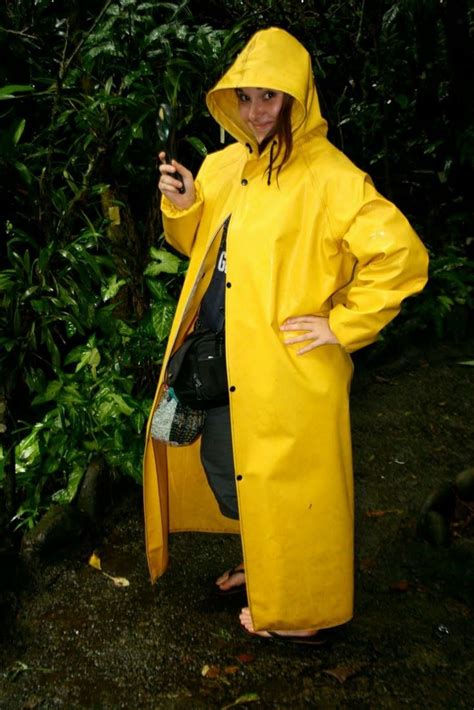 275 besten regenkleidung bilder auf pinterest regenmantel accessoirs und regen mäntel