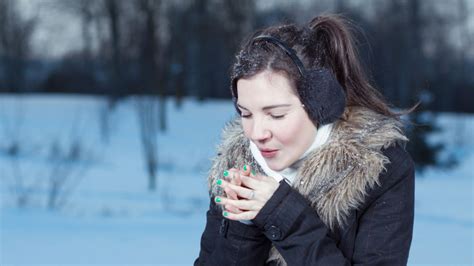 science proves  feeling cold  contagious mental floss
