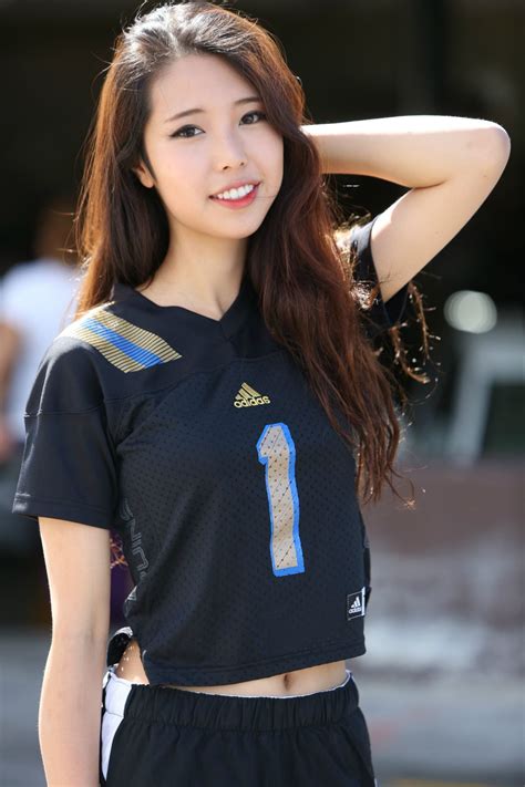 Cute Asian College Girls Beautiful Porn Photos