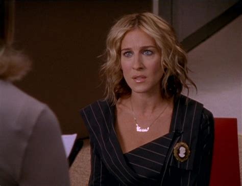 Pin By Laura On Hair Carrie Bradshaw Carry On Pinstripe