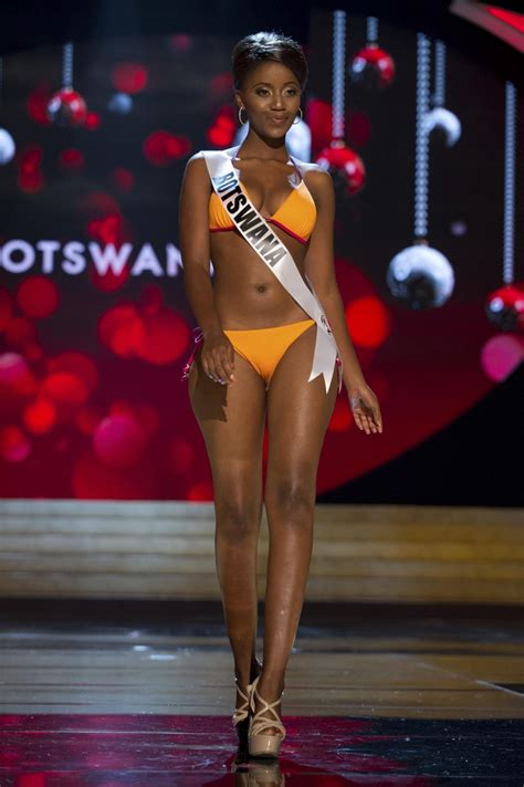 Miss Universe 2012 Contestants Shine In Swimsuit Round