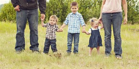 family   pose family   photo ideas photography poses family family   poses