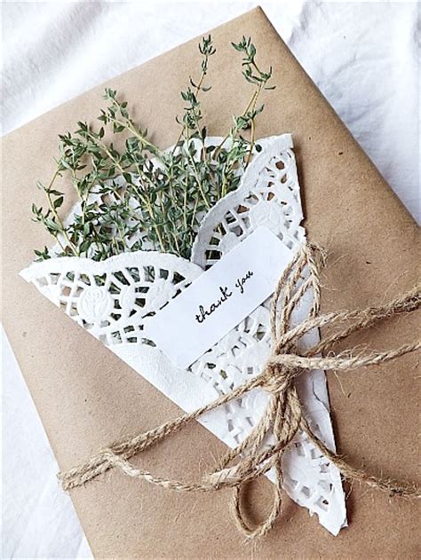 beautiful brown wrapping paper ideas