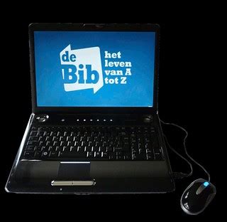 bib laptop blauw scherm logo vooraanzicht auteur bib flickr