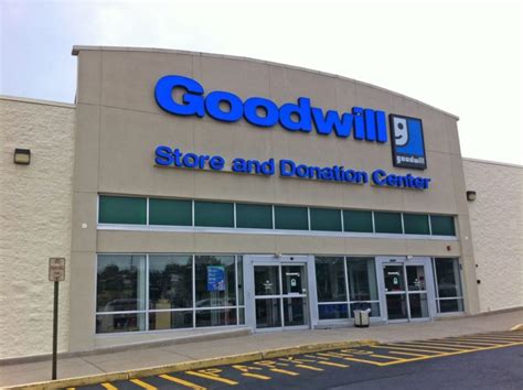 goodwill stores  merchandise mobile retail touchpoints