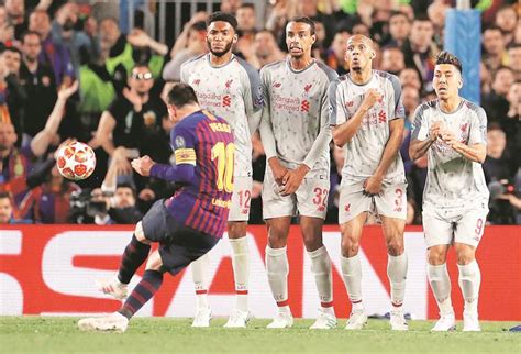 Anatomy Of Lionel Messi’s 35 Yard Free Kick Against