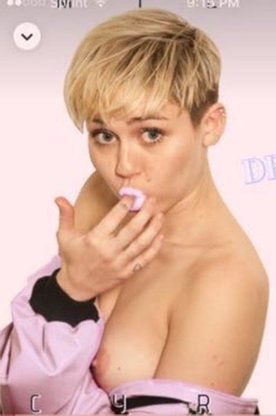 Miley Cyrus Nude Thefappening
