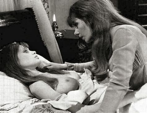 nackte madeline smith in the vampire lovers