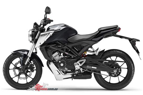 huge unveils  honda    eicma bike review