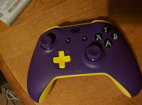 my new xbox controller came today minnesotavikings