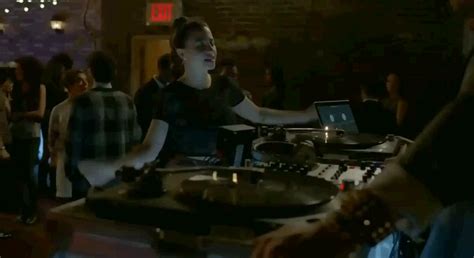 Broad City Dancing  By Cravetv Find And Share On Giphy