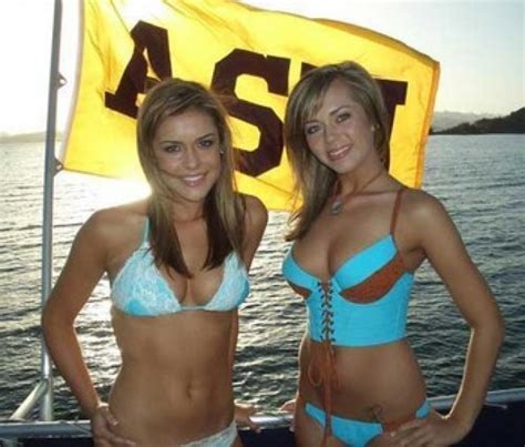 the sexiest female fans of ncaa football gallery total