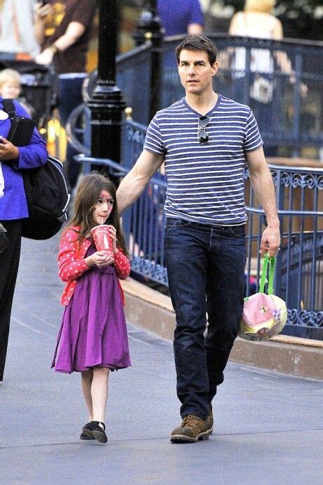 suri cruise and tom cruise celebrities lover tom cruise suri tom cruise cruise