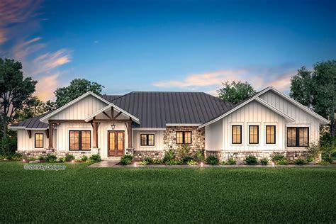 plan hz hill country ranch home plan  vaulted great room ranch style house plans