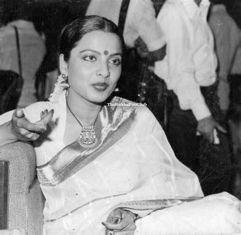 rare pic of rekha india beauty women bollywood stars bollywood actress