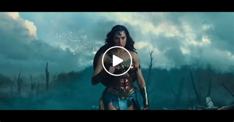 Trailer Gal Gadot Is Smoking Hot As Wonder Woman