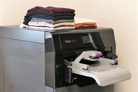meet foldimate  robot   fold   laundry tech guide