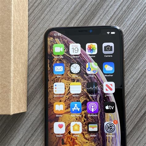 iphone xs max gb gold refurbished mobile city