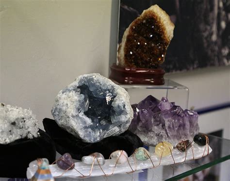 crystals minerals rocks  fossils altered elements