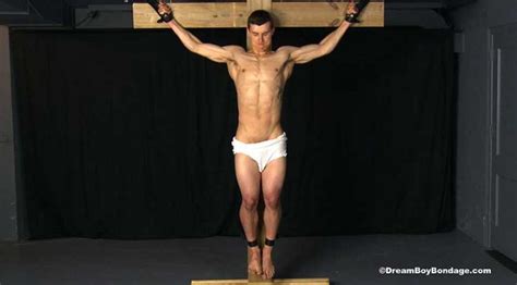 pictures jared crucified
