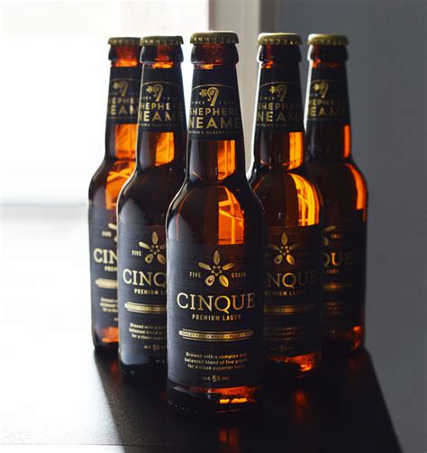 cinque  grain premium lager shepherd neame lager beer bottle bottle