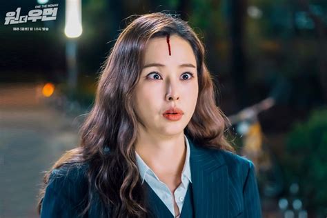K Drama Review One The Woman Lee Hanees Hilarious Yet Satisfying