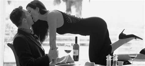 why red wine is the best alcohol for great sex drinksfeed