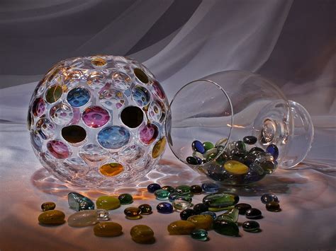 Stones Vase Colored Glass Balls Wallpaper Hd Wallpapers
